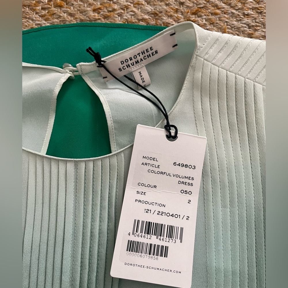 Dorothee Schumacher ‘Colorful Volumes’ Dress, Green, NWT - Picture 2 of 6